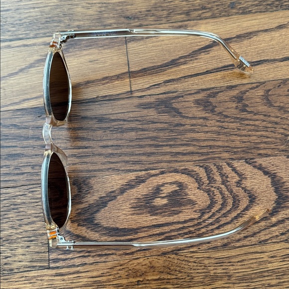 Krewe Landry Sunglasses in Haze with polarized lenses - new in box, never worn - Picture 2 of 6